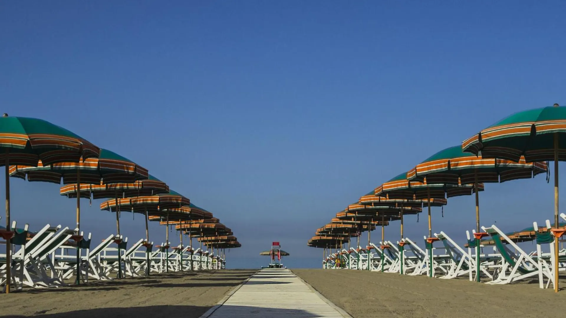 Apartment Versilia By Interhome Marina di Pietrasanta