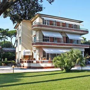 4* Hotel Edera