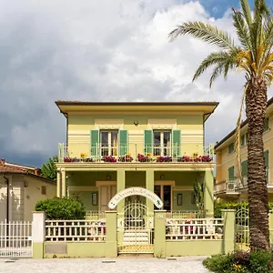 2* Hotel La Del Geco